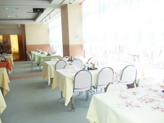 朝食会場