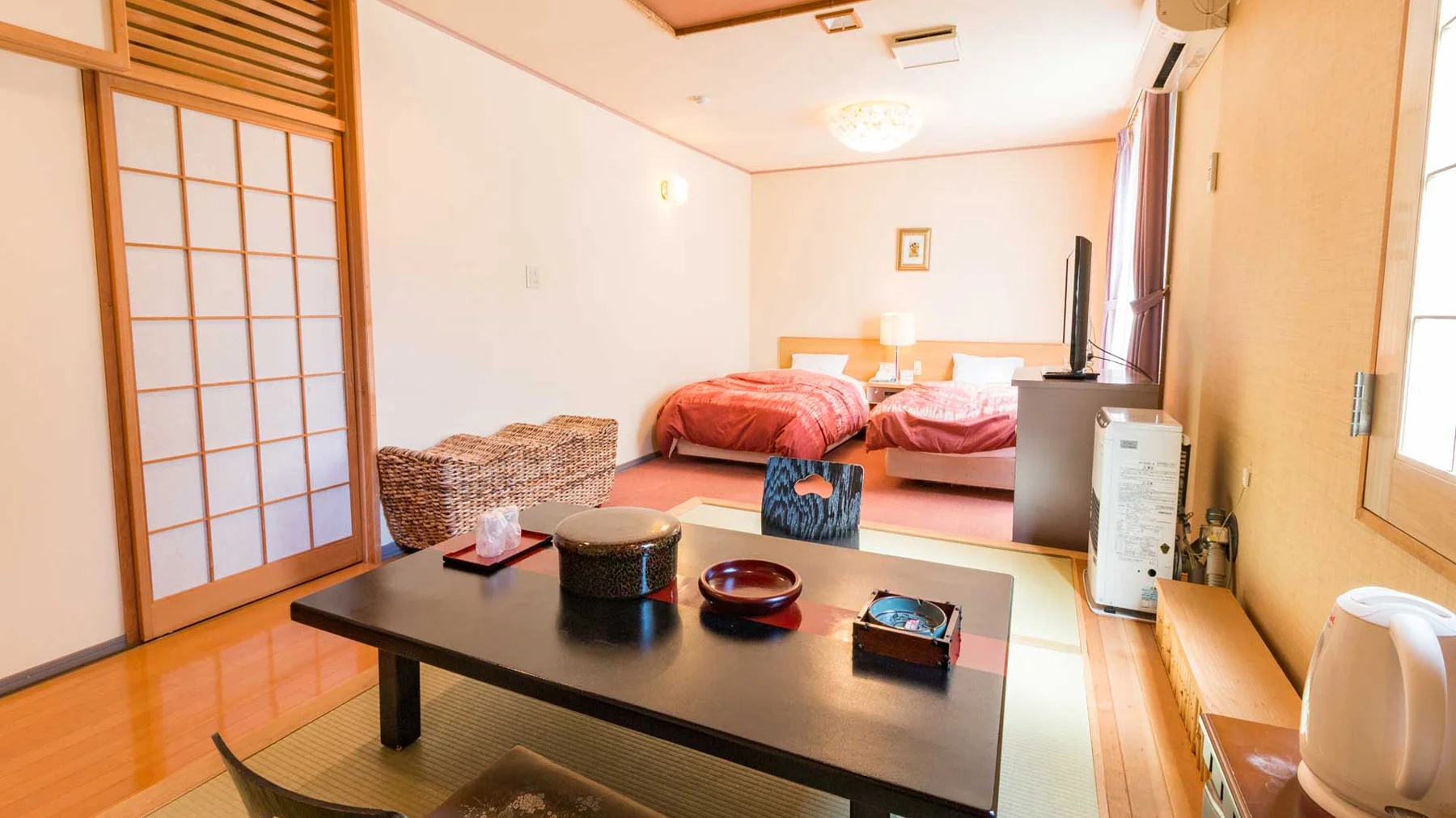 檜の内風呂付客室(和洋室)